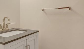 216 DUNCAN Ave, Alexandria, VA 22301