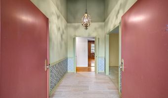 1570 Nantahalla Dr, Atlanta, GA 30329