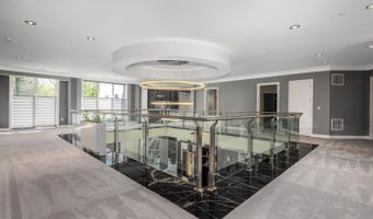 10405 BOSWELL Ln, Potomac, MD 20854