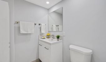 10180 W Bay Harbor Dr 2c, Bay Harbor Islands, FL 33154