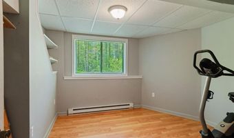 25 Vail Rd, Barnstead, NH 03225