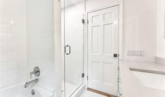 14 Reservoir Ave, Johnston, RI 02919