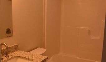 68 Greene St 5, Warwick, RI 02886