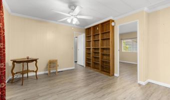 8975 Lawrence Welk 2, Escondido, CA 92026