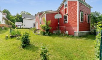 217 S Pleasant St, Bradford, VT 05033