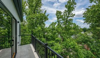 2321 N RICHMOND St, Arlington, VA 22207