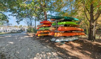 1005 HYDE PARK Dr, Annapolis, MD 21403