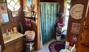 6033 Siemon Rd, Batesville, IN 47006