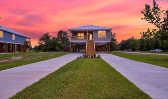 10113 Bald Eagle Dr, Biloxi, MS 39532