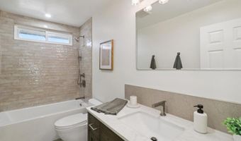 2933 Via Emerado, Carlsbad, CA 92009