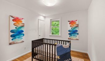 6010 BENALDER Dr, Bethesda, MD 20816