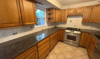4513 SQUIREDALE Sq, Alexandria, VA 22309