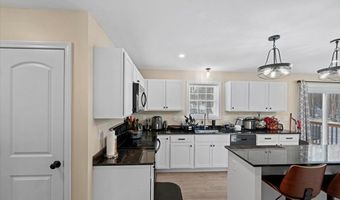 28 Murray Rd, Ashburnham, MA 01430
