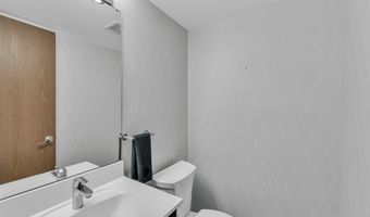 2840 Bombridge Ct, Ann Arbor, MI 48104