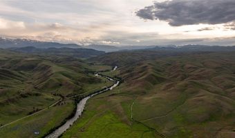 287 Spring Creek Rd, Absarokee, MT 59001