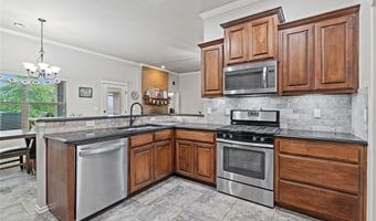 7324 Ridge Manor Ln, Oklahoma City, OK 73150