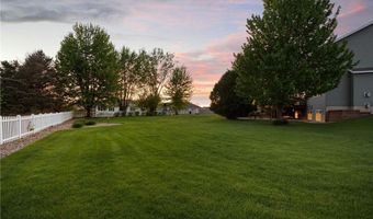 2703 10th Ave SW, Austin, MN 55912