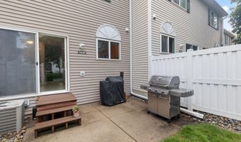 15548 Flyboat Ln, Apple Valley, MN 55124