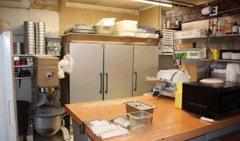 132 BROWNING Rd W, Bellmawr, NJ 08031
