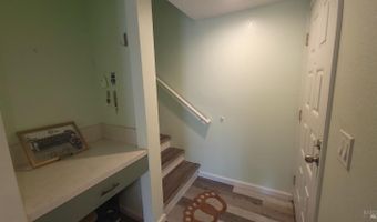 2315 Cross Ave, Santa Rosa, CA 95401