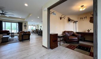 758 Drumlin Dr, Kewaskum, WI 53040