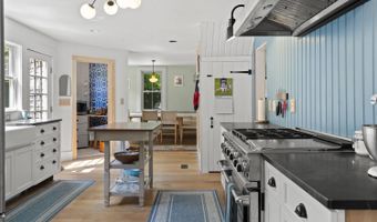 60 Sandwich Rd, Bourne, MA 02532