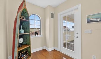 6408 MAYRA SHORES Ln, Apollo Beach, FL 33572