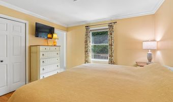 1 Sylvan Rd, Danbury, CT 06811