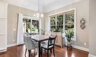 199 Raleigh Ct, Aurora, OH 44202