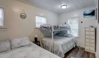 317 N Beacon St, Rockaway Beach, OR 97136