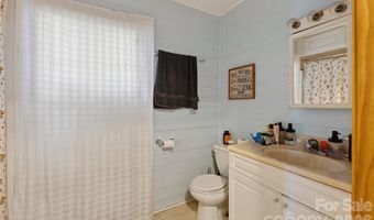 32547 Valley Dr, Albemarle, NC 28001