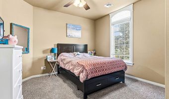 2711 SE 7Th St, Bentonville, AR 72712