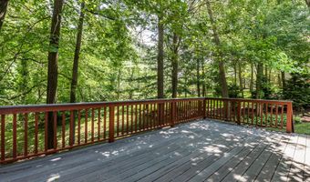 1544 Newport Creek Dr, Ann Arbor, MI 48103