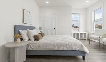 10 E 45Th St, Bayonne, NJ 07002