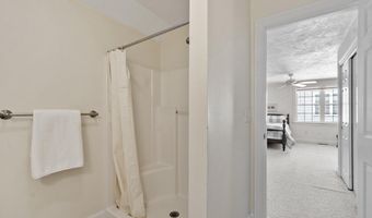 104 Summer Rd 104, Boxborough, MA 01719
