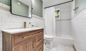 1014 N ONEIDA St, Appleton, WI 54911