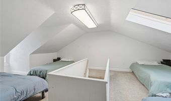 2120 Sidney St, Airville, PA 15203