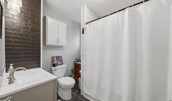 1807 Wade Street Ext, Aliquippa, PA 15001