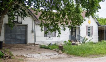 106 S Watson St, Alvarado, TX 76009