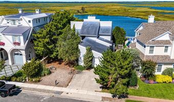 22 PELICAN Dr S, Avalon, NJ 08202