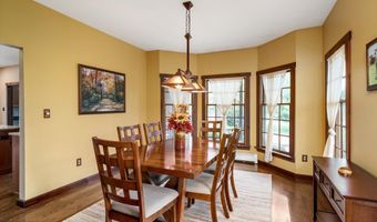 546 Province Line Rd, Allentown, NJ 08501