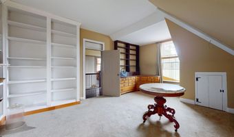 40 N Shore Rd, Absecon, NJ 08201