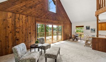 152 32nd St, Allegan, MI 49010