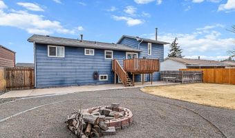 900 PHOENIX Dr, Cheyenne, WY 82001