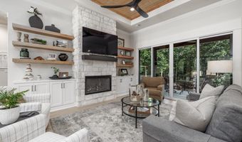 29 Gusta Ln, Hot Springs Village, AR 71909