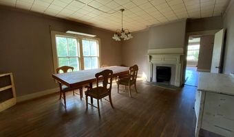 61 Fairview Rd, Andrews, NC 28901