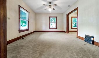 213 W 2nd St, Alma, MO 64001