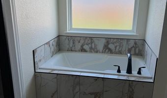 2338 Old Ironsides Rd, Abilene, TX 79601