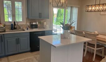 10 Hill St, North Providence, RI 02904
