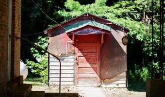 59 E Long St, Abbeville, MS 38655